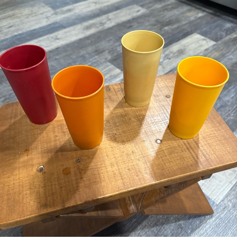 VintageTupperware Colorful Tumblers - Red, Orange, Yellow/ set of 4